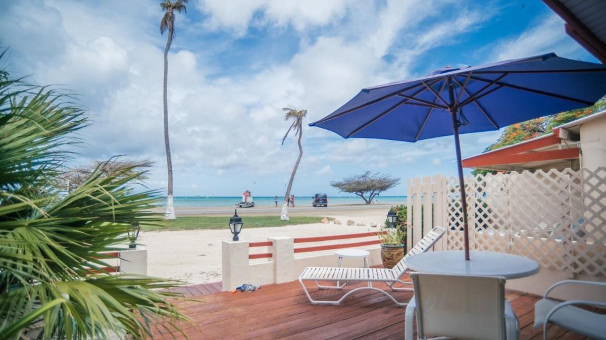 Aruba Beach Villas Palm Beach Exterior photo